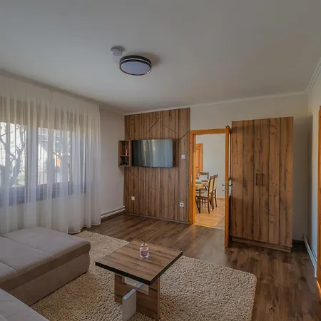 Rezkakas - Apartment Gyula